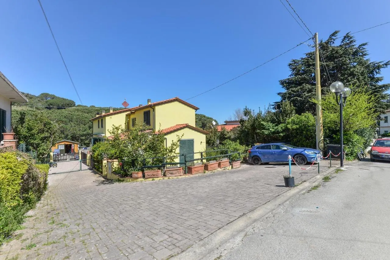 Casa Minnie Cavo Apartment